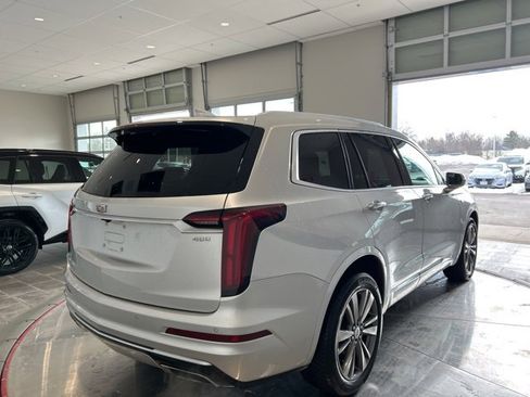 Used 2020 Cadillac XT6 Premium Luxury image 7