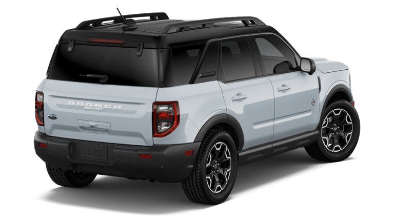 New 2026 Ford Bronco Sport Outer Banks w/ Outer Banks Tech Package+ AWD/4WD image 3