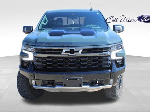 Used 2026 Chevrolet Silverado 1500 ZR2 w/ Dark Appearance Package image 2