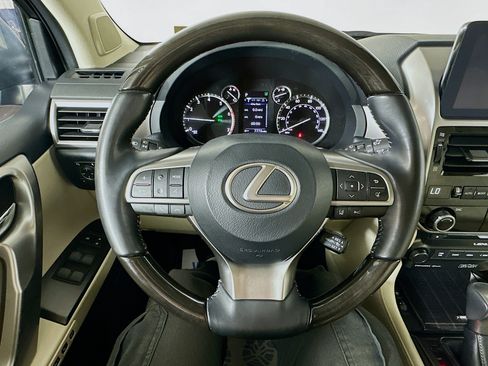 Used 2023 Lexus GX 460 Premium AWD/4WD image 11
