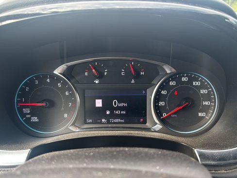 Used 2023 Chevrolet Traverse RS AWD/4WD image 14