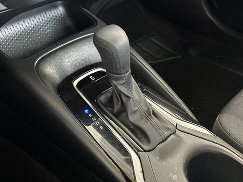 Used 2023 Toyota Corolla LE image 18