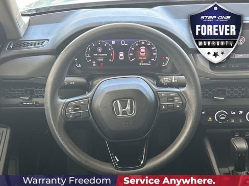 Used 2023 Honda Accord EX image 17