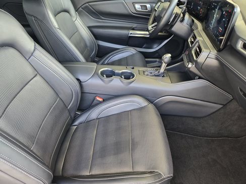 Used 2025 Ford Mustang GT Premium w/ 60th Anniversary Package RWD image 10