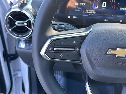 New 2026 Chevrolet Equinox LT w/ Convenience Package II image 18