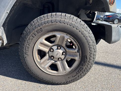 Used 2010 Jeep Wrangler Unlimited Sport AWD/4WD image 4