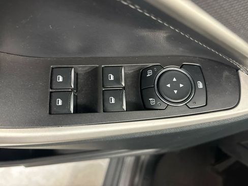 Certified 2023 Ford Explorer XLT w/ Equipment Group 202A AWD/4WD image 23