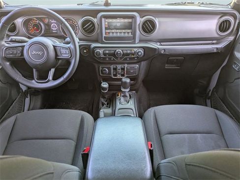 Used 2022 Jeep Gladiator Sport image 15