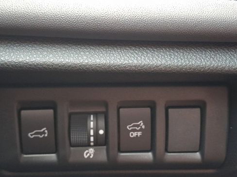 Certified 2025 Subaru Outback Limited AWD/4WD image 25