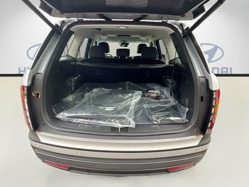 New 2026 Hyundai Palisade SEL Premium FWD image 19
