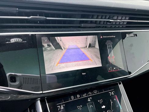 Used 2020 Audi Q7 2.0T Premium image 27