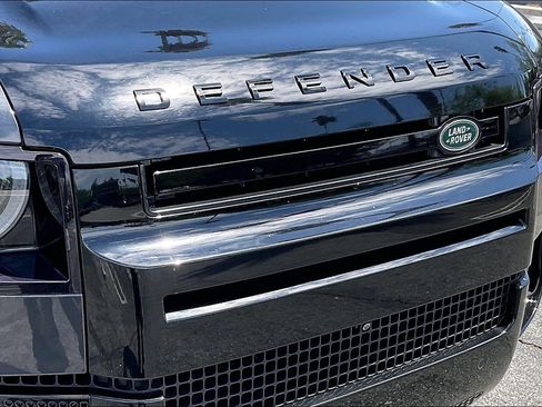 Used 2024 Land Rover Defender 130 X AWD/4WD image 31