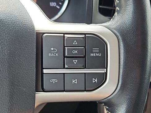 Used 2024 Ford Expedition XLT AWD/4WD image 24