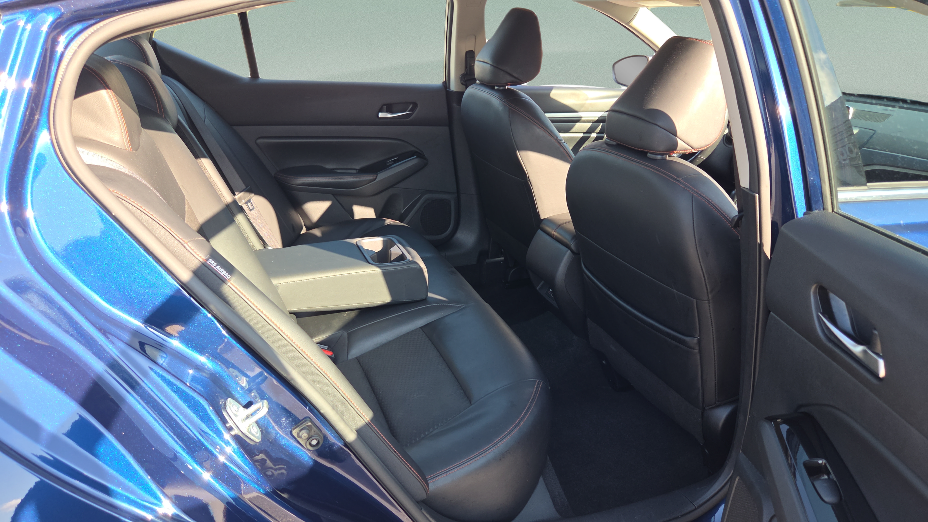 Used 2024 Nissan Altima 2.5 SR FWD image 14