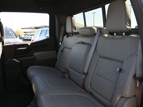 Used 2022 GMC Sierra 1500 SLT AWD/4WD image 20
