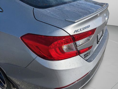 Used 2019 Honda Accord Sport image 14