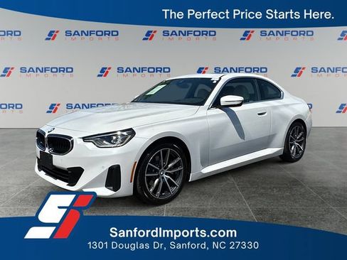 Used 2022 BMW 230i Coupe w/ Premium Package RWD image 1