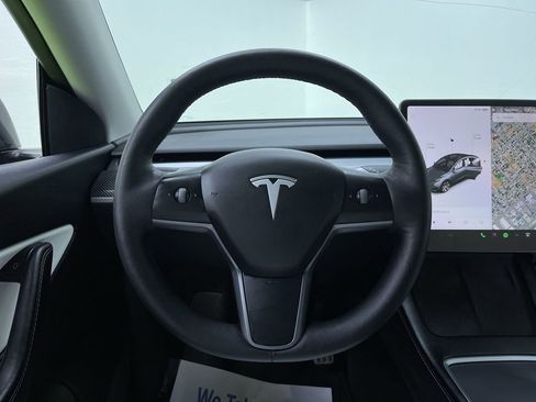 Used 2021 Tesla Model Y Long Range image 20