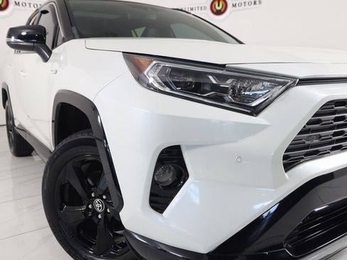 Used 2021 Toyota RAV4 XSE image 19