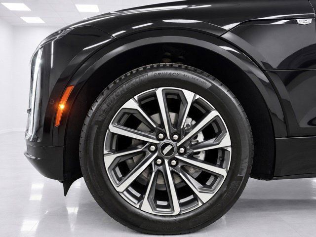 Used 2024 Cadillac Lyriq Sport AWD/4WD image 9