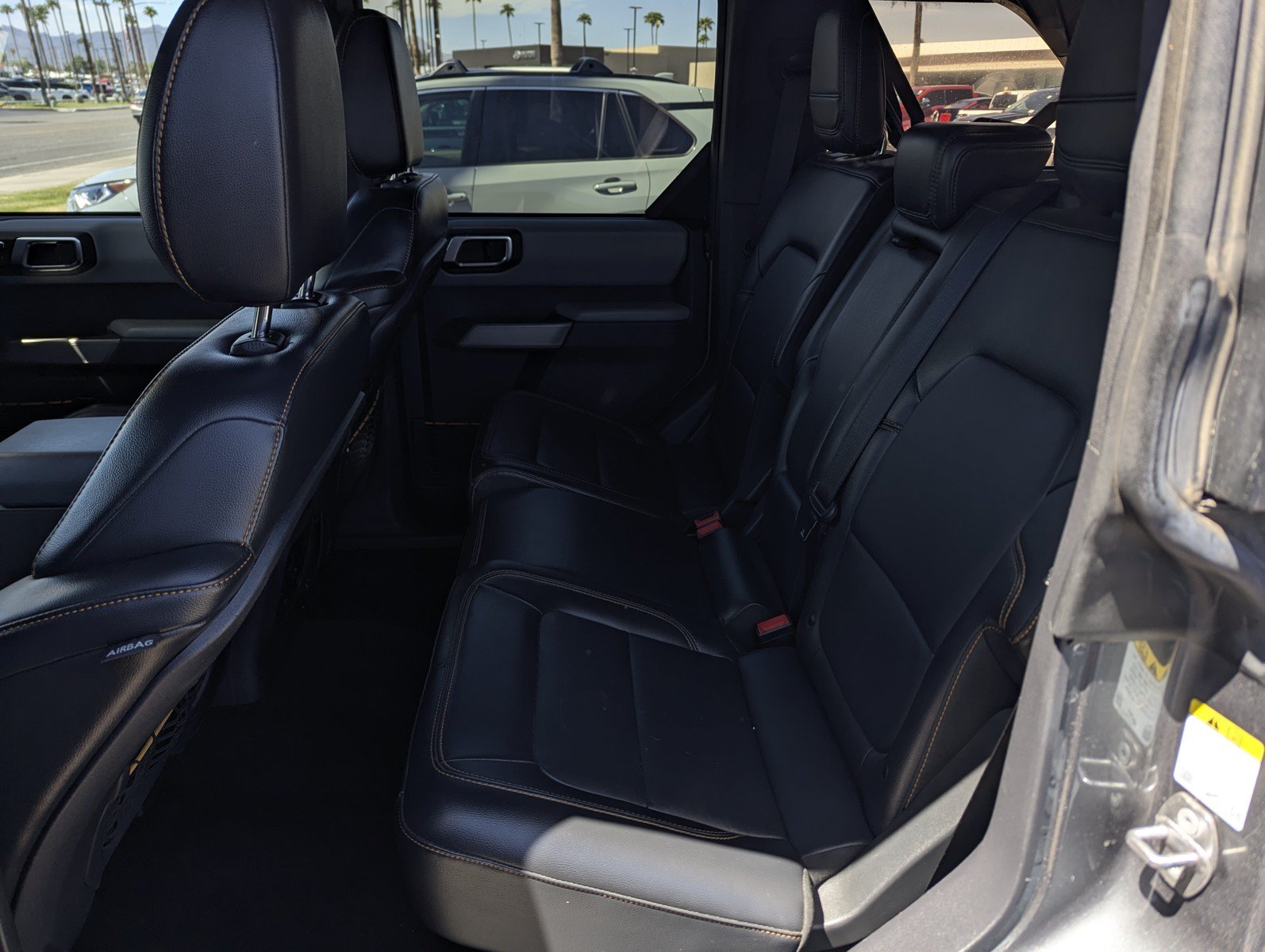 Used 2023 Ford Bronco Badlands AWD/4WD image 8
