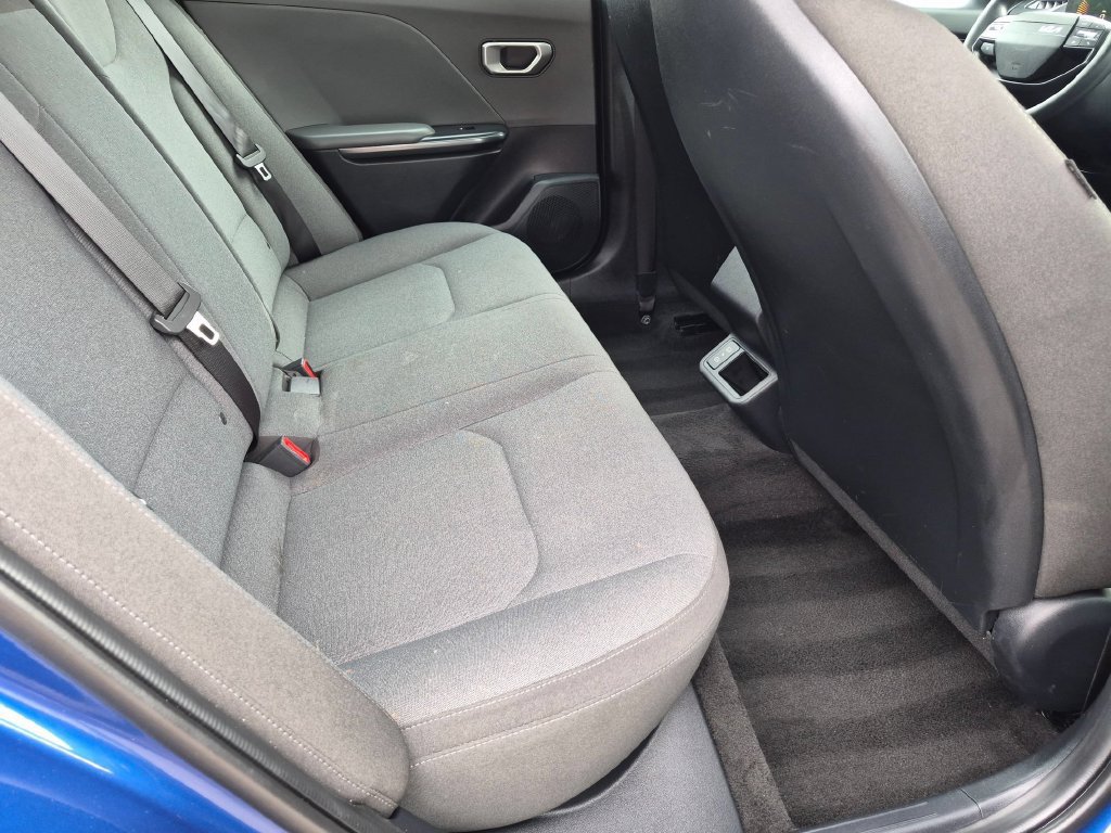 Used 2025 Kia K4 FWD image 29