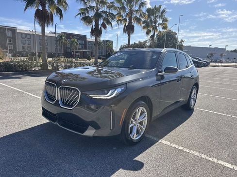 Certified 2025 BMW X3 xDrive30i w/ Convenience Package image 8