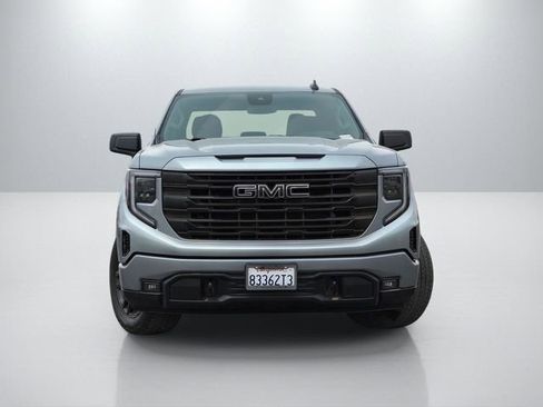 Used 2023 GMC Sierra 1500 Elevation AWD/4WD image 2