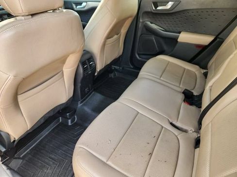 Used 2020 Ford Escape SE FWD image 30