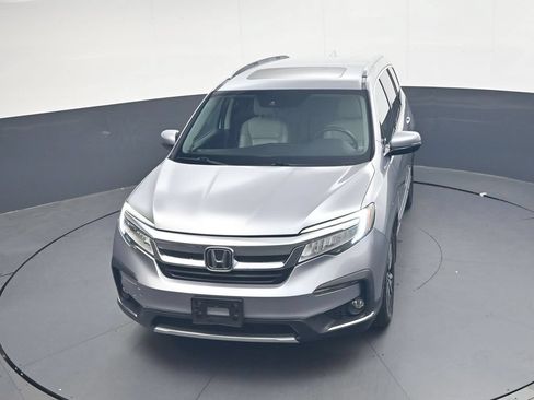 Certified 2019 Honda Pilot Touring image 19