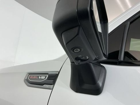 Used 2020 GMC Sierra 1500 AT4 w/ Off-Road Performance Package AWD/4WD image 12