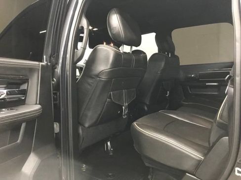 Used 2016 RAM 3500 Laramie Longhorn AWD/4WD image 19