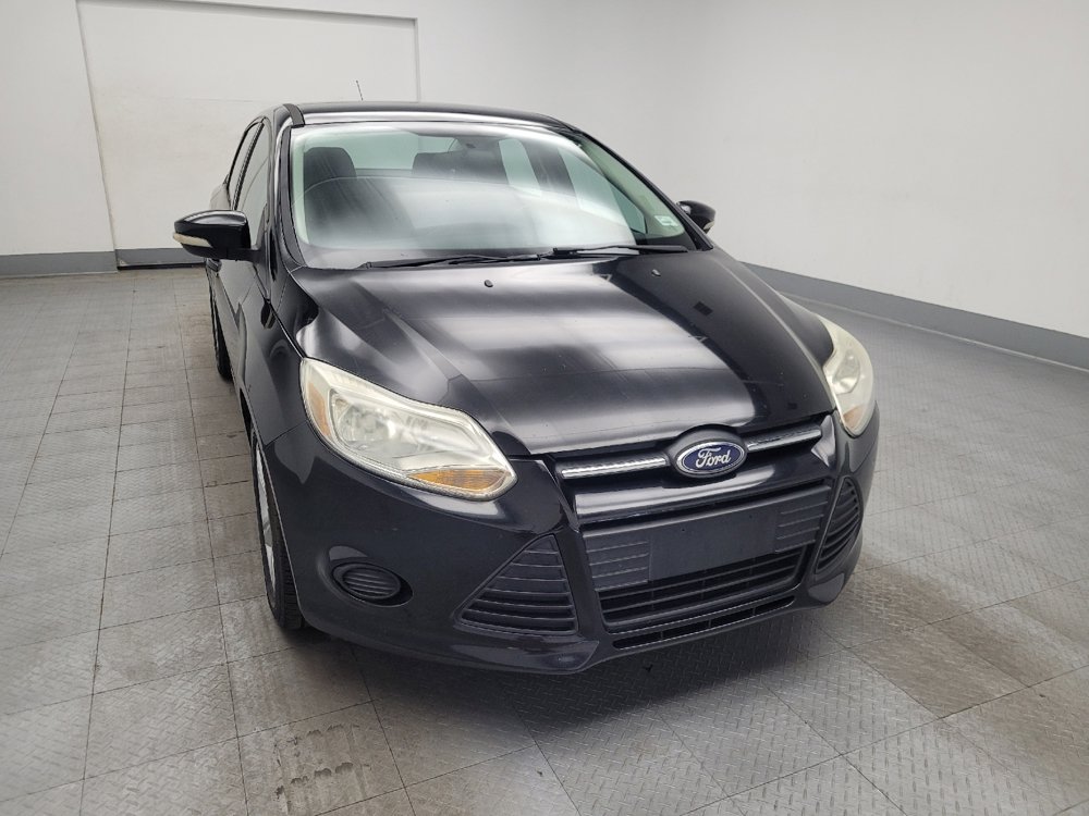 Used 2014 Ford Focus SE w/ SE Winter Package FWD image 14