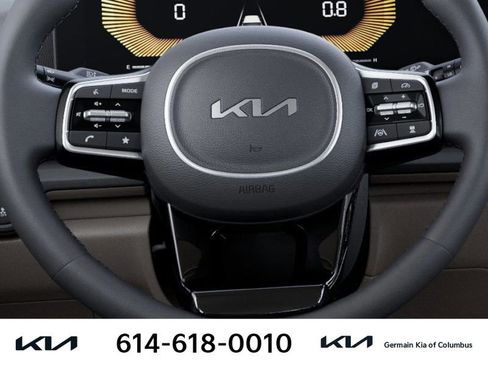 New 2026 Kia Carnival EX image 25