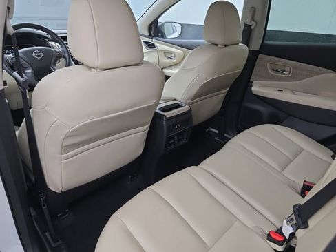 Used 2024 Nissan Murano SV image 42