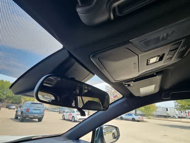 Used 2022 Toyota RAV4 SE AWD/4WD image 26
