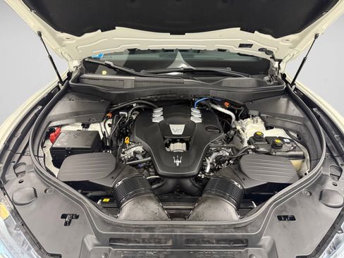 Used 2022 Maserati Levante GT image 8