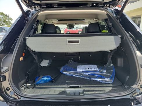 New 2025 Mitsubishi Outlander SE image 11