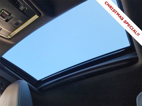 Used 2024 Lexus IS 500 image 21