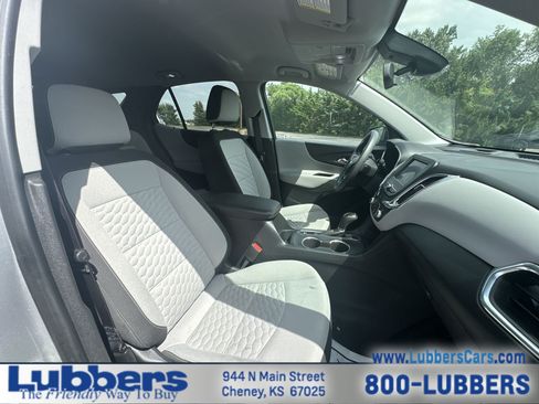 Used 2020 Chevrolet Equinox LS AWD/4WD image 20