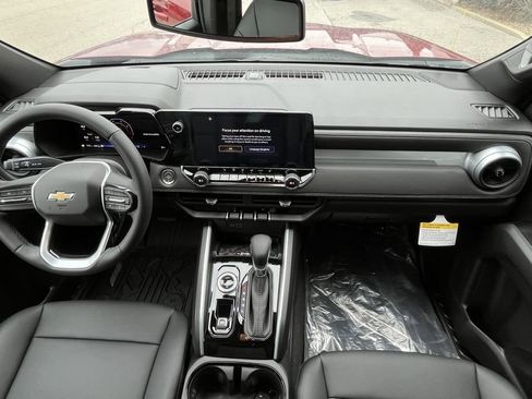 New 2026 Chevrolet Colorado LT w/ LT Convenience Package AWD/4WD image 9