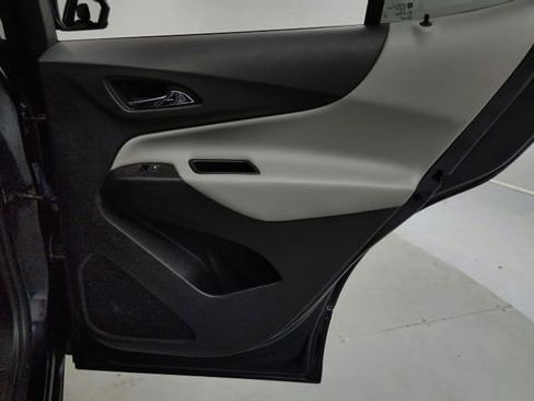 Certified 2021 Chevrolet Equinox LS w/ LS Convenience Package image 21