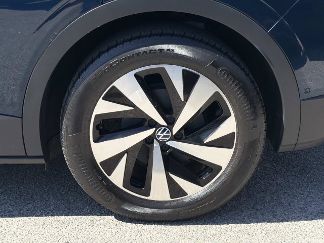 Used 2023 Volkswagen ID.4 Pro RWD image 6