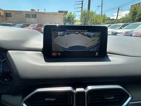 Used 2020 MAZDA CX-5 Signature AWD/4WD image 22