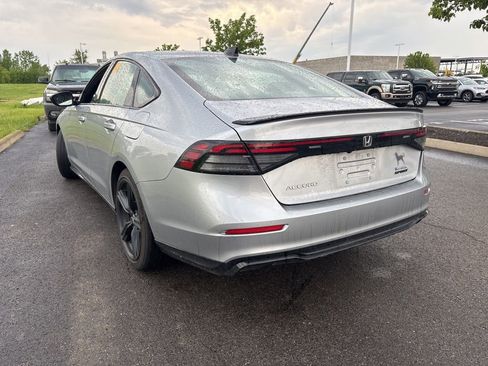 Used 2023 Honda Accord Sport image 10