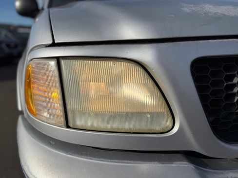 Used 2002 Ford F150 XLT image 43