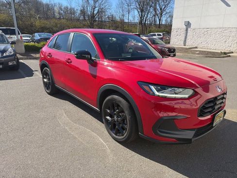 Used 2023 Honda HR-V Sport image 16