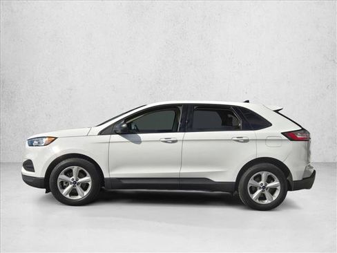Used 2020 Ford Edge SE image 8