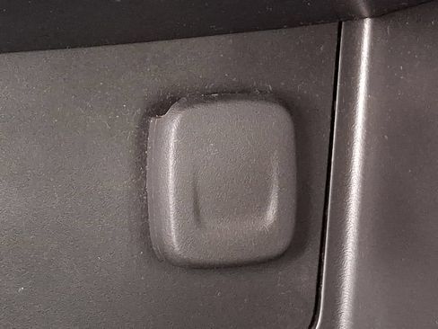 Used 2019 Chevrolet Colorado W/T w/ Custom Special Edition AWD/4WD image 25