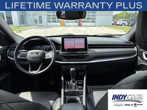Used 2022 Jeep Compass High Altitude AWD/4WD image 10